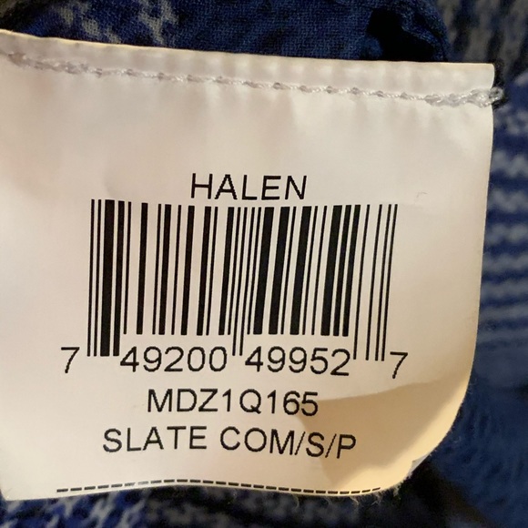 BCBGMazAzria Blue Halen Scarf Print top Size S - Picture 6 of 6